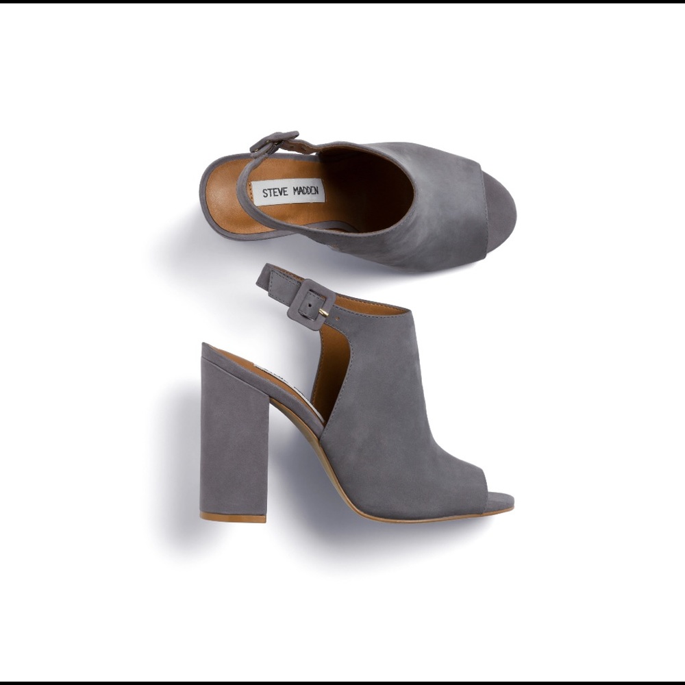 Callvin Peeptoe Bootie